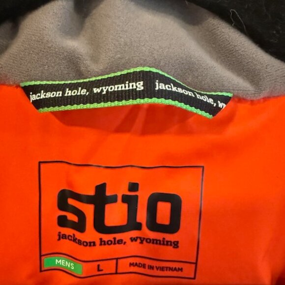 STIO Double Charge Insulated Jacket (Men's Size L) - Picture 7 of 9